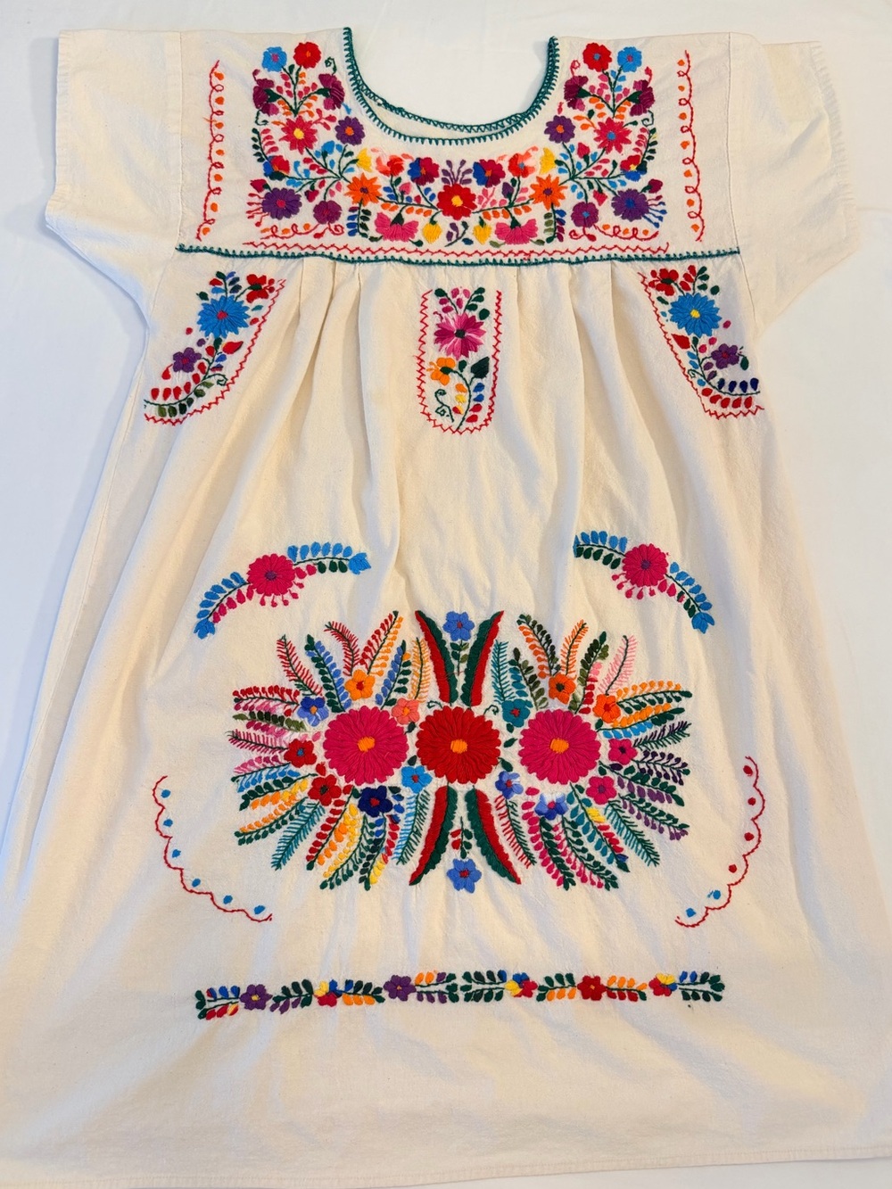 Embroidered Mexican-Style Cream Dress with Multicolor Floral Motif Size Large